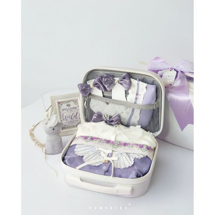 MY Pumpkins® Newborn Baby Giftset for Girls 0-3 Months, Premium Baby Essentials in Purple – Jumpsuits, Rompers, Princess Hat, Doll & Gift Suitcase